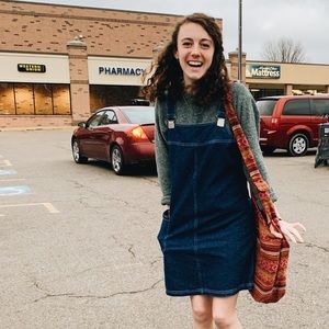 Meet your Posher, Olivia